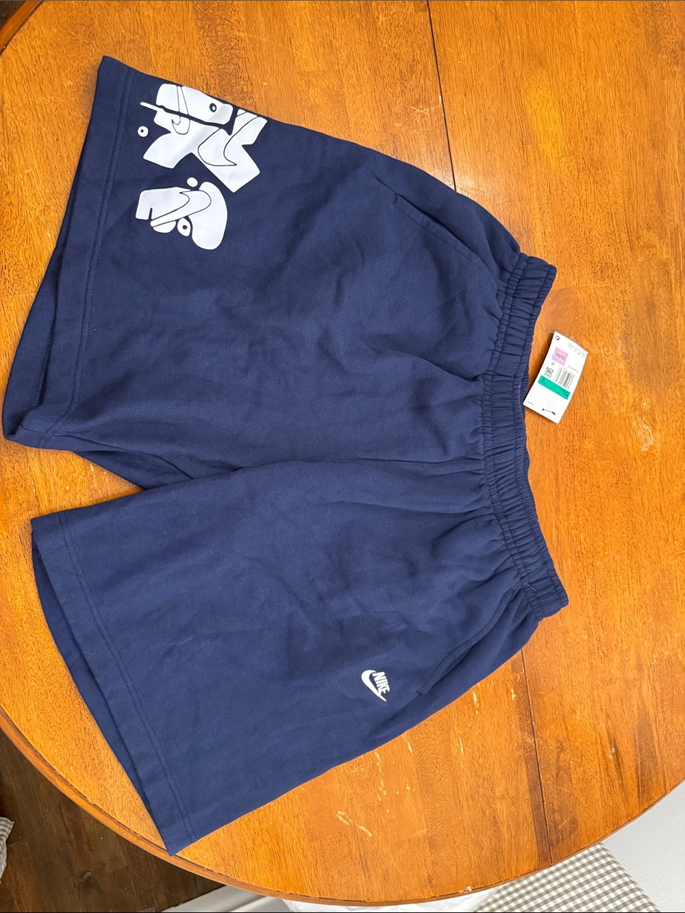 Nike men  Navy Blue Graphic Logo Athletic Shorts xl